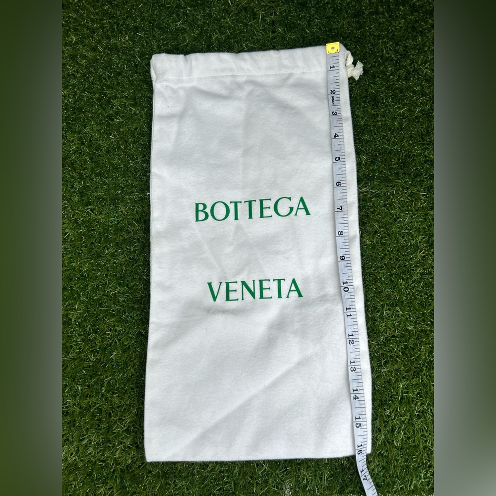 Bottega veneta dust bag 8x 16